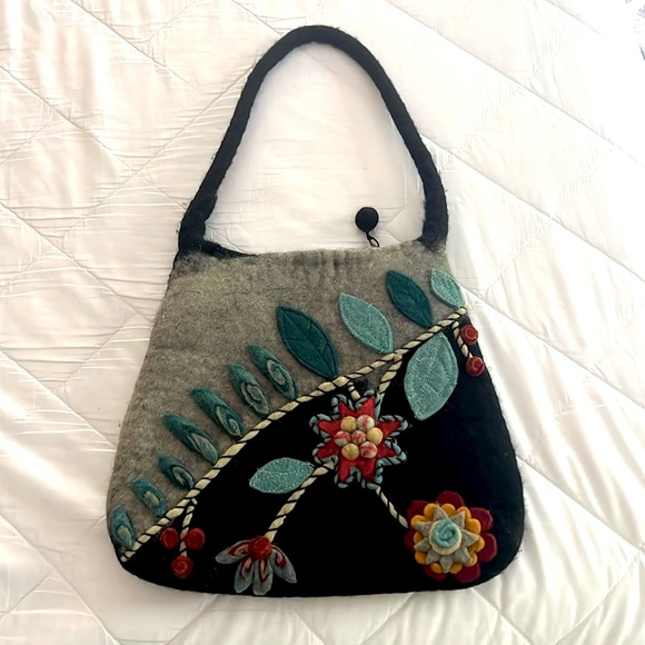 Handbags - Handmade Wool handbag 👜